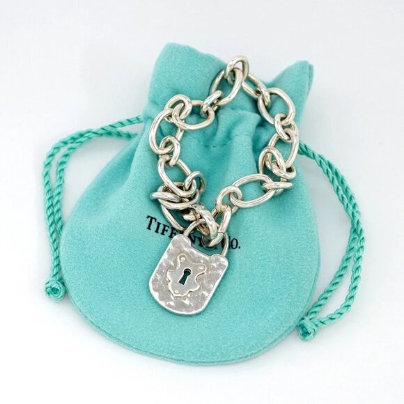 Tiffany & Co. Lock Padlock Chain Bracelet 6.8" Silver 925 Auth w/Bag #1607 - Picture 1 of 5